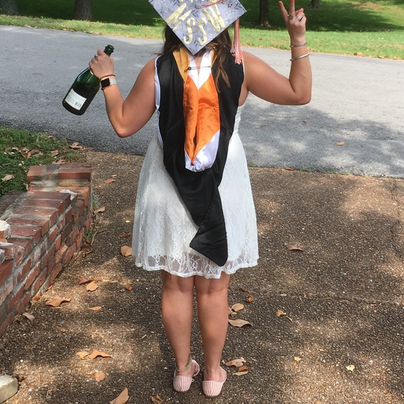 Xhilaration White Lace Sweetheart Medium Dress - Picture 4 of 16